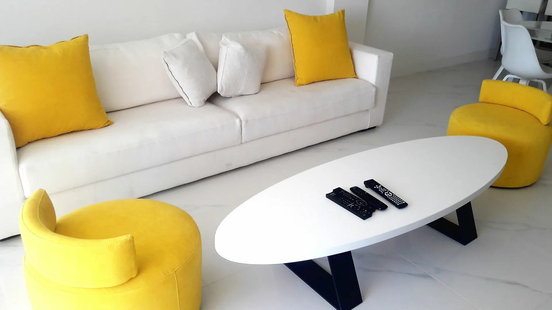 Luxurious 3 Bedroom Apt At La Croisette location